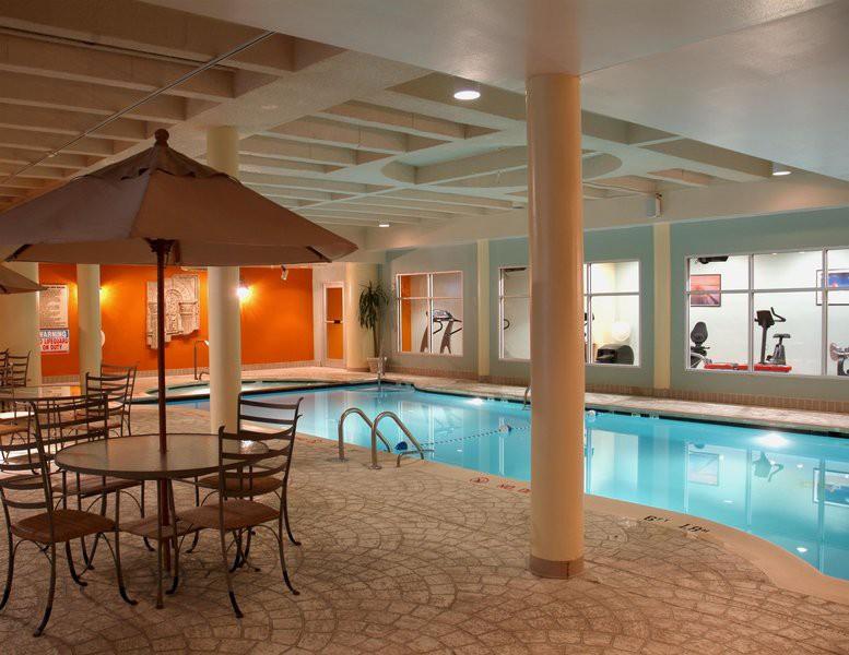 Sheraton Raleigh Hotel Buitenkant foto